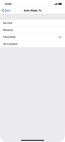 Press the required setting to select which contacts should automatically be notified that Do Not Disturb While Driving is turned on.