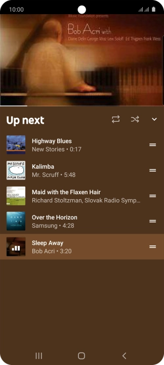 Press the repeat icon to turn the function on or off.