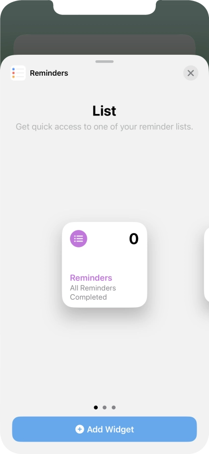 Slide your finger right or left on the screen to select the required widget size.