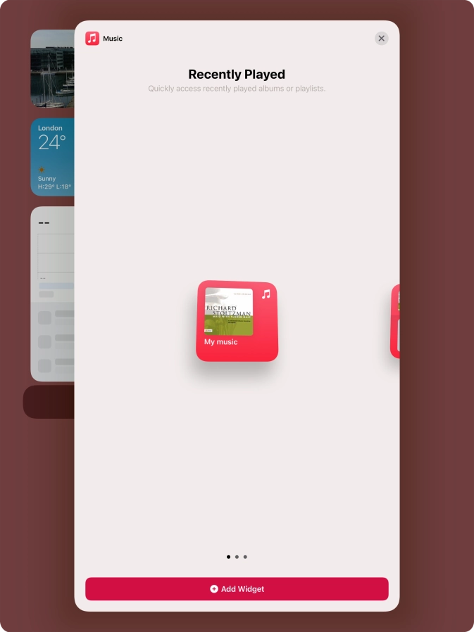 Slide your finger right or left on the screen to select the required widget size.
