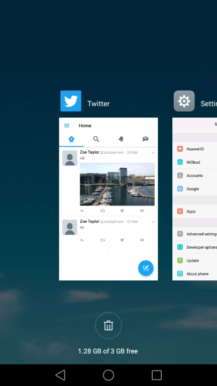 To end one running application, slide your finger upwards on the required application.