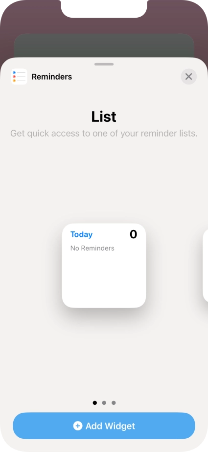 Slide your finger right or left on the screen to select the required widget size.