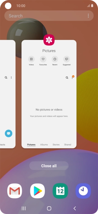 To end one running application, slide your finger upwards on the required application.