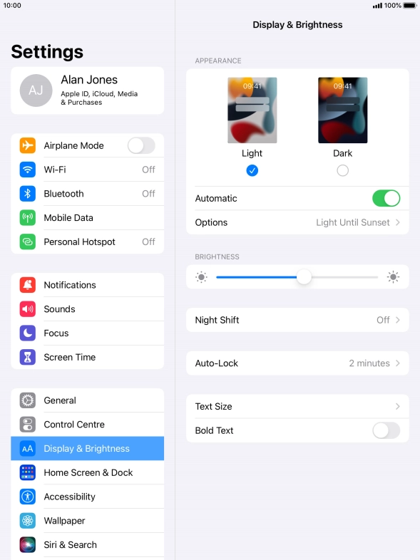If you turn on the function, press Options and follow the instructions on the screen to select the required period of time for Dark Mode.