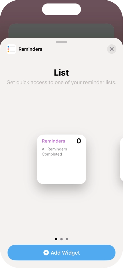 Slide your finger right or left on the screen to select the required widget size.