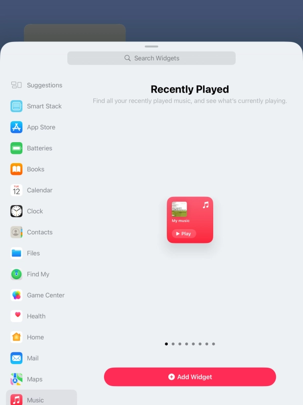 Slide your finger right or left on the screen to select the required widget size.