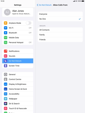Press the required setting to select which contacts can call you even though Do Not Disturb is turned on.