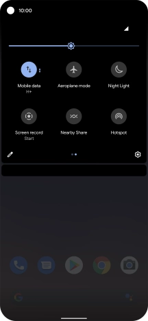 Press Mobile data to turn the function on or off.