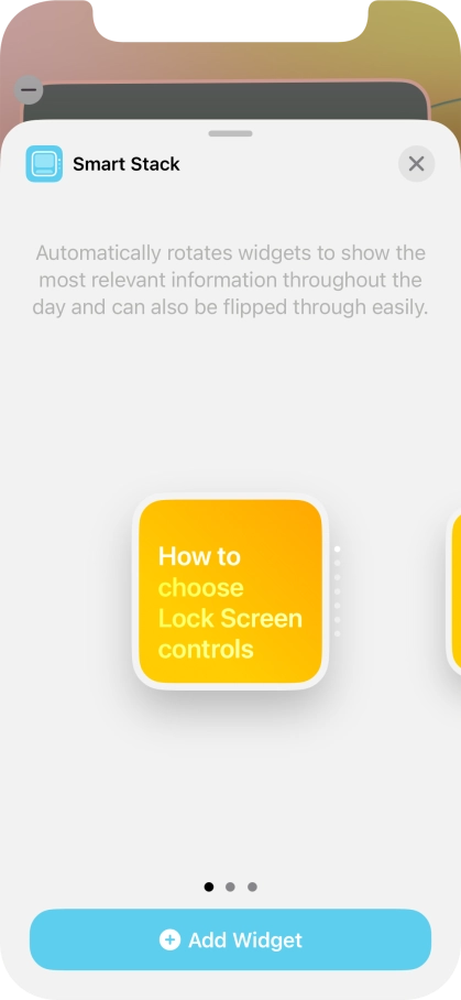 Slide your finger right or left on the screen to select the required widget size.