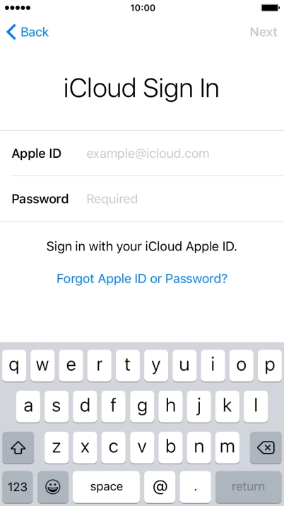 Press example@icloud.com and key in the username for your Apple ID.