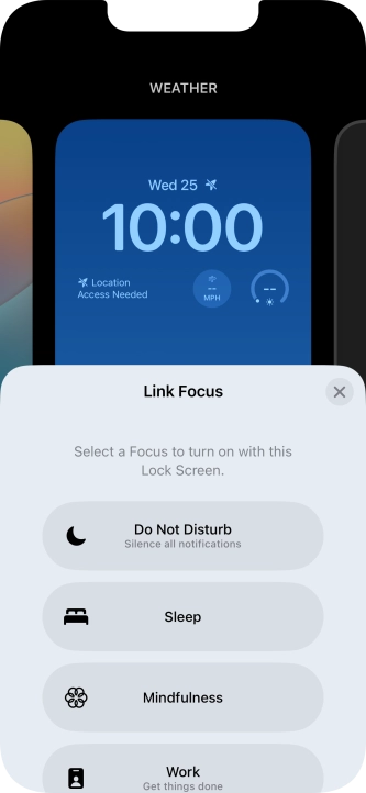 Press the required focus mode.