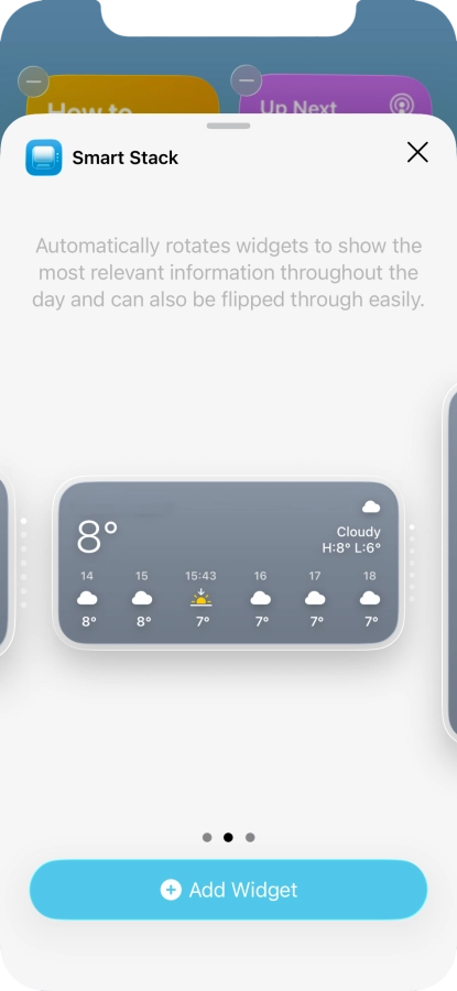 Slide your finger right or left on the screen to select the required widget size.