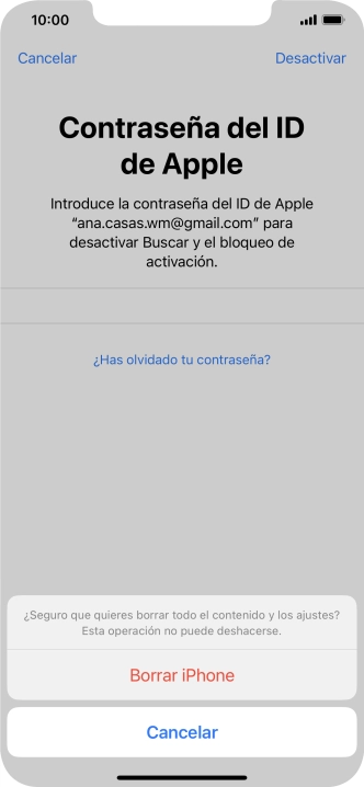 Introduce la contraseña de tu ID de Apple y pulsa Borrar iPhone. Espera unos instantes mientras el teléfono restablece la configuración predeterminada. Sigue las indicaciones de la pantalla para configurar el teléfono y dejarlo listo para su uso.