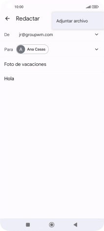Pulsa Adjuntar archivo y desplázate a la carpeta deseada.