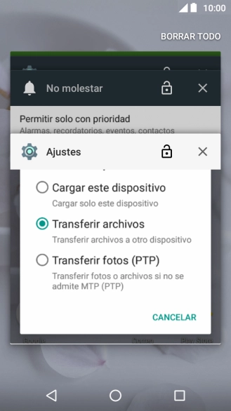Para cerrar una sola aplicación en ejecución, desliza el dedo hacia la derecha sobre la aplicación deseada.