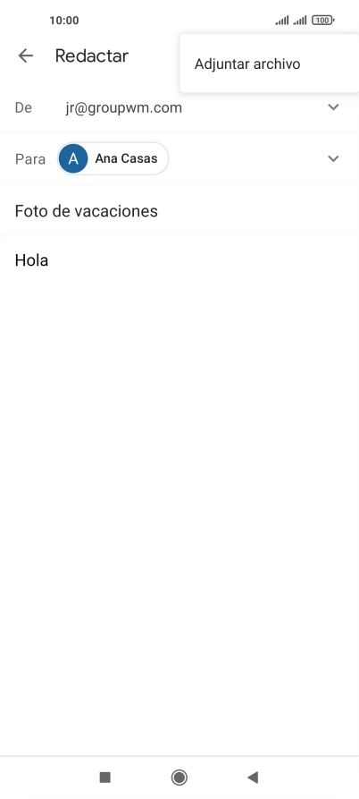Pulsa Adjuntar archivo y desplázate a la carpeta deseada.