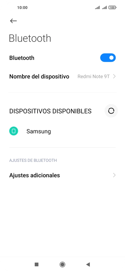 Pulsa el dispositivo Bluetooth deseado y sigue las indicaciones de la pantalla para vincular el dispositivo al teléfono.