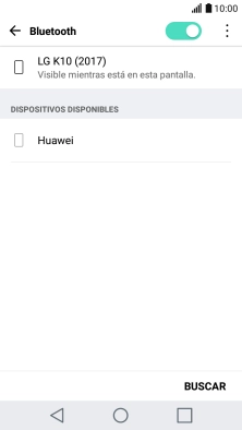 Pulsa el dispositivo Bluetooth deseado y sigue las indicaciones de la pantalla para vincular el dispositivo al teléfono.