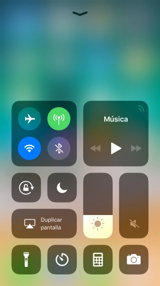 Pulsa con firmeza la función deseada hasta que aparezca un menú emergente en la pantalla.