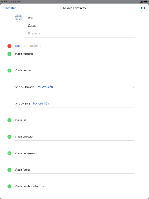 Pulsa Teléfono e introduce el número de teléfono deseado.