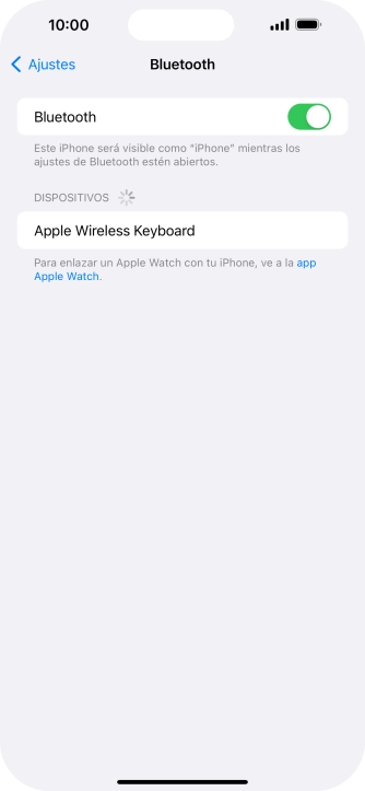 Pulsa el dispositivo Bluetooth deseado y sigue las indicaciones de la pantalla para vincular el dispositivo al teléfono.