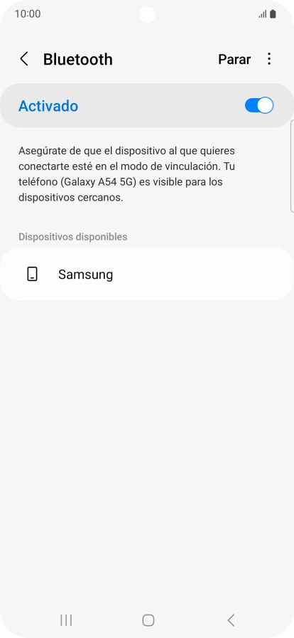Pulsa el dispositivo Bluetooth deseado y sigue las indicaciones de la pantalla para vincular el dispositivo al teléfono.