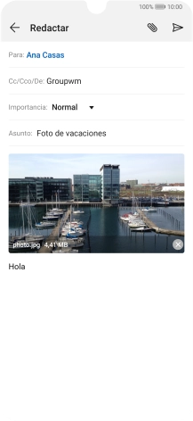Pulsa el icono de envío cuando termines de escribir el correo electrónico.