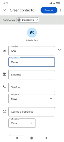 Pulsa Teléfono e introduce el número de teléfono deseado.