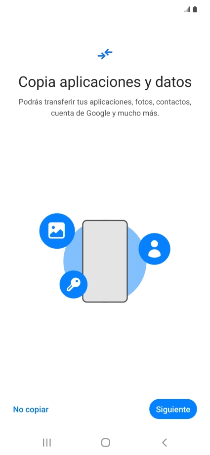 Puedes transferir el contenido de otro teléfono cuando activas tu teléfono por primera vez y cuando lo has restablecido. Cuando aparezca en la pantalla del teléfono esta imagen, ya está listo para la transmisión del contenido del otro teléfono.