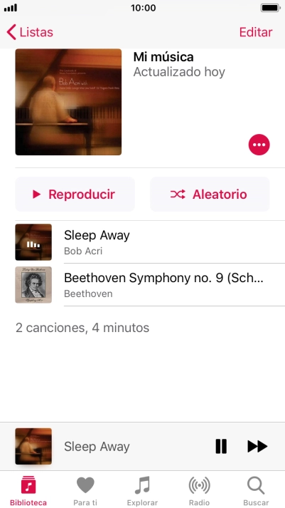 Pulsa el título de la canción en la parte inferior de la pantalla.