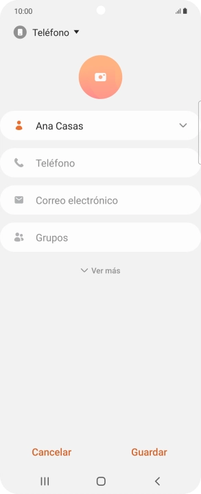 Pulsa Teléfono e introduce el número de teléfono deseado.