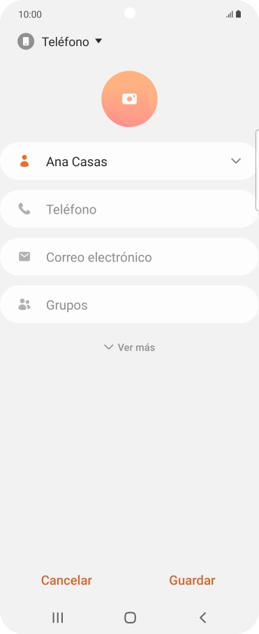 Pulsa Teléfono e introduce el número de teléfono deseado.