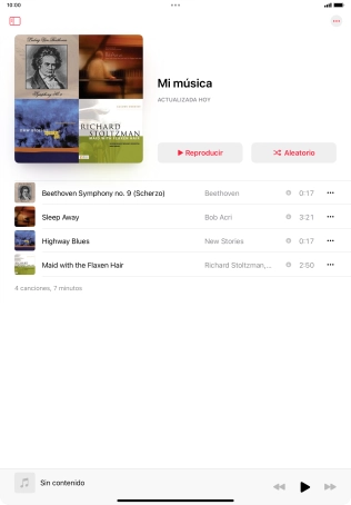 Desplázate a la categoría o a la lista de reproducción deseada y pulsa el archivo de música deseado.