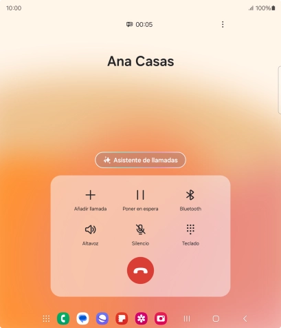 Pulsa Asistente de llamadas cuando tengas una llamada en curso.
