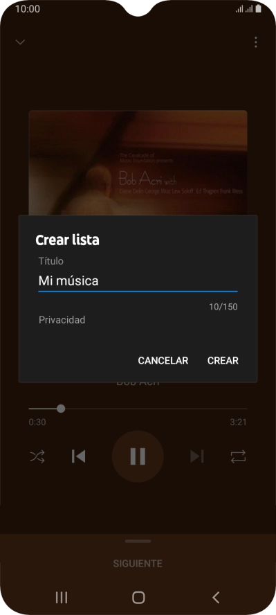Introduce el nombre deseado de la lista de reproducción y pulsa CREAR.