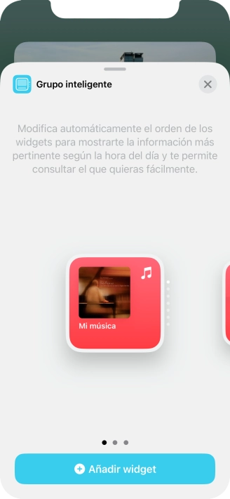 Desliza el dedo hacia la derecha o hacia la izquierda por la pantalla para seleccionar el tamaño de widget deseado.