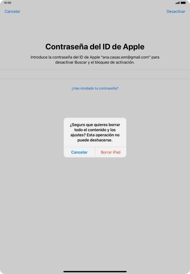 Pulsa Borrar iPad. Espera unos instantes mientras la tablet restablece la configuración predeterminada. Sigue las indicaciones de la pantalla para configurar la tablet y dejarla lista para su uso.