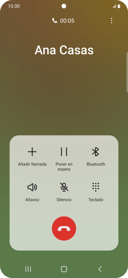 Pulsa el icono de finalizar llamada.