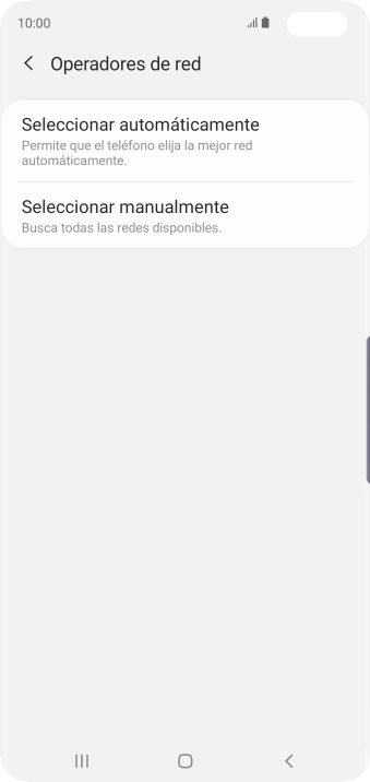 Si quieres seleccionar la red de forma manual, pulsa Seleccionar manualmente y espera un momento mientras el teléfono está buscando las redes disponibles.