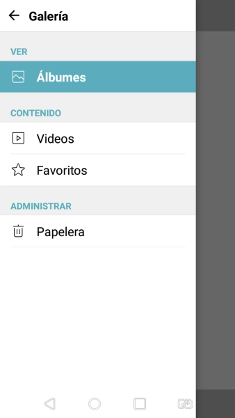 Pulsa Álbumes y desplázate a la carpeta deseada.