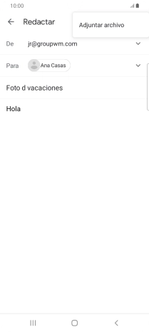 Pulsa Adjuntar archivo y desplázate a la carpeta deseada.