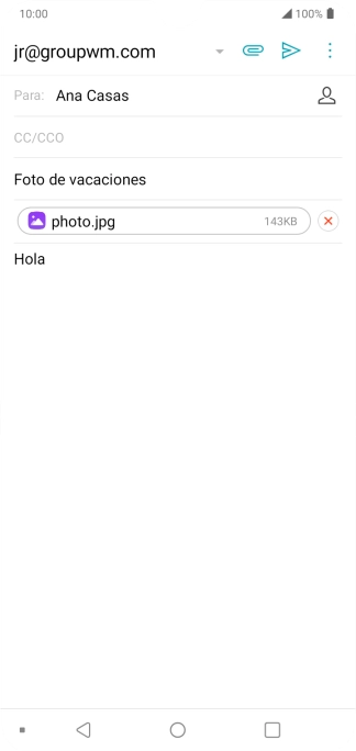 Pulsa el icono de envío cuando termines de escribir el correo electrónico.