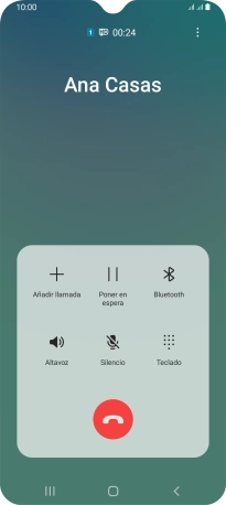 Pulsa el icono de finalizar llamada.