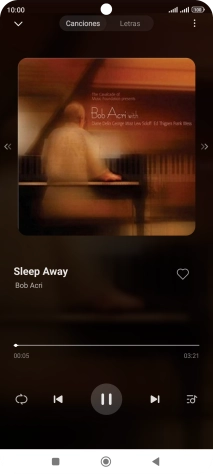 Pulsa la flecha hacia la derecha para ir al archivo de música siguiente.