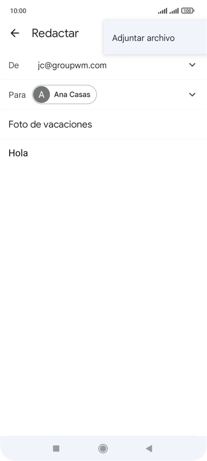 Pulsa Adjuntar archivo y desplázate a la carpeta deseada.