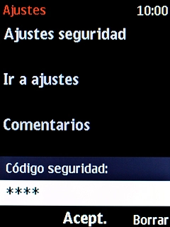 Introduce el código de seguridad del teléfono (el código predeterminado es 12345) y pulsa la tecla de navegación. Espera unos instantes mientras el teléfono restablece la configuración predeterminada.