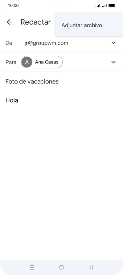 Pulsa Adjuntar archivo y desplázate a la carpeta deseada.
