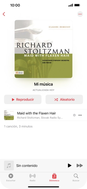 Desplázate a la categoría o a la lista de reproducción deseada y pulsa el archivo de música deseado.