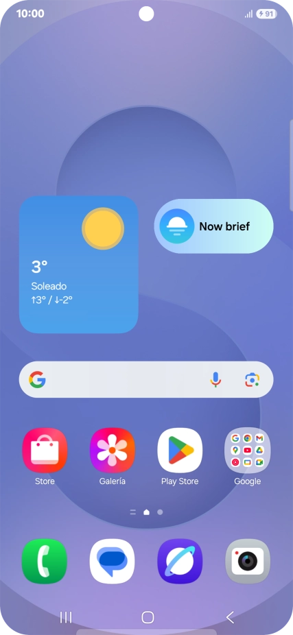 Cuando el icono de carga de batería aparece en la pantalla, el teléfono se está cargando.