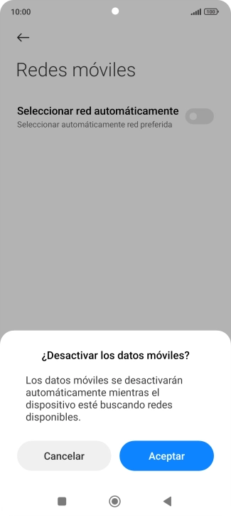 Pulsa Aceptar y espera mientras el teléfono está buscando redes.